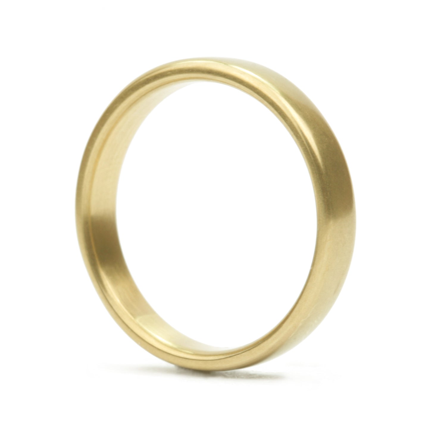 Rounded Plain Band 3.8 mm, side view