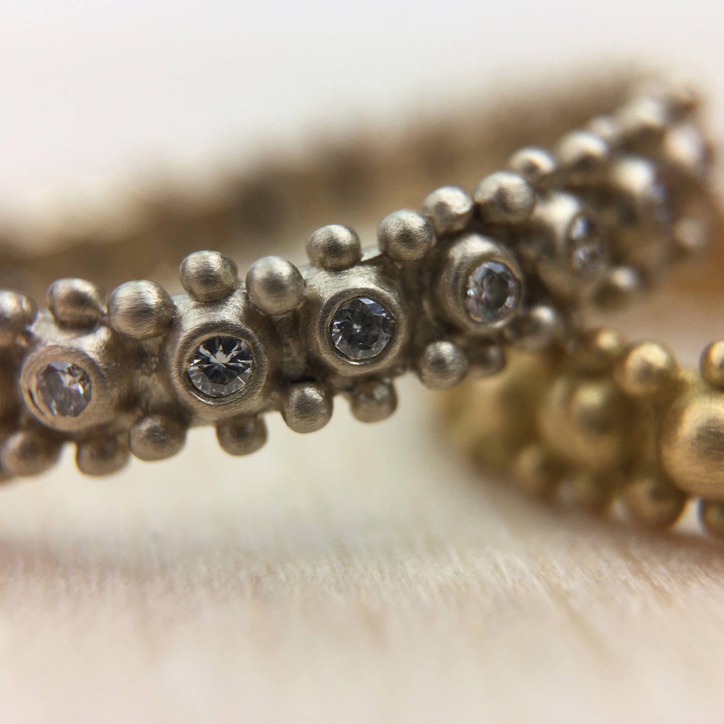 Rebecca Band with diamonds in 18K white gold, detail